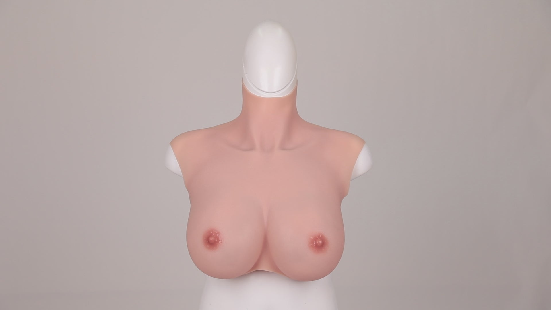 第4世代Mサイズシリコンハイネック偽胸